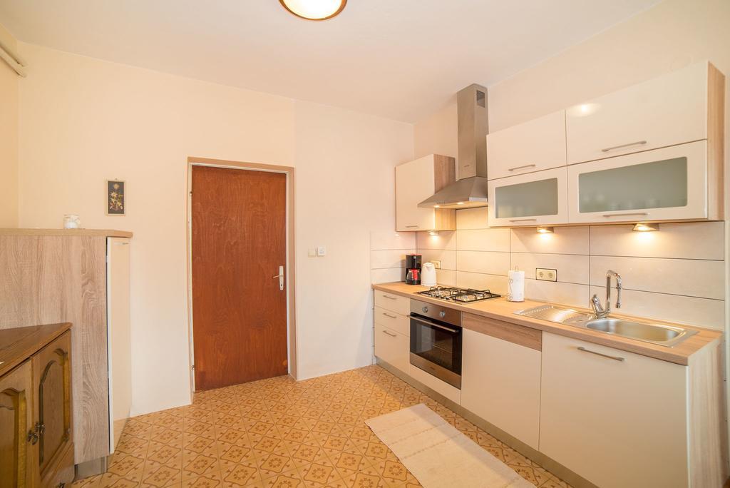 Apartment Anica Palit Exterior photo